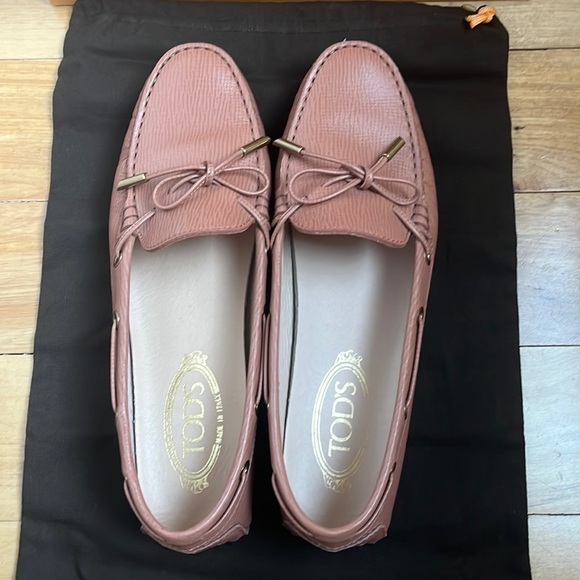 TODS Leather Gomino Driving Loafers Tan Sz 39 - Picture 2 of 13